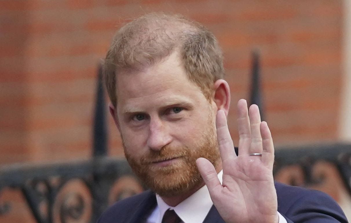 El príncipe Harry y Elton John pierden la demanda de privacidad contra el Daily Mail El príncipe Harry y Elton John pierden la demanda de privacidad contra el Daily Mail